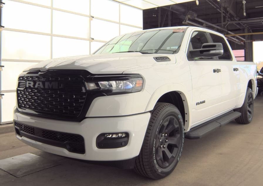 2025 RAM 1500 Big Horn/Lone Star 4x4 Crew Cab 5'7's photo