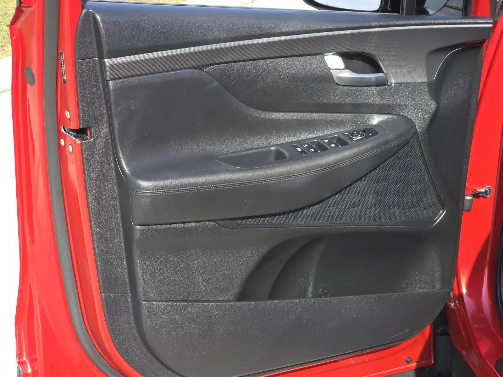 Used 2022 Calypso Red Hyundai XRT image 14