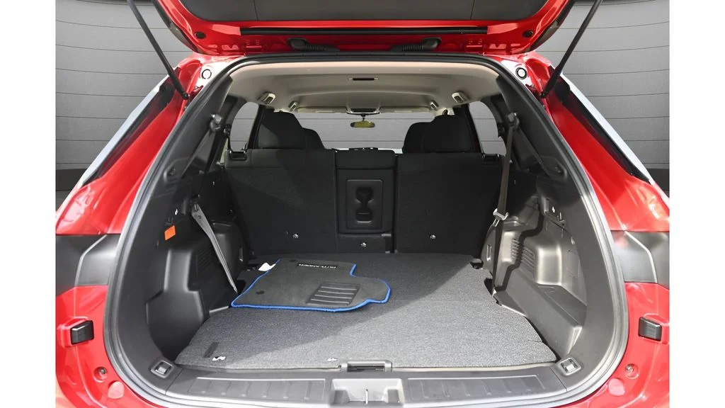Used 2024 Red Mitsubishi ES image 52