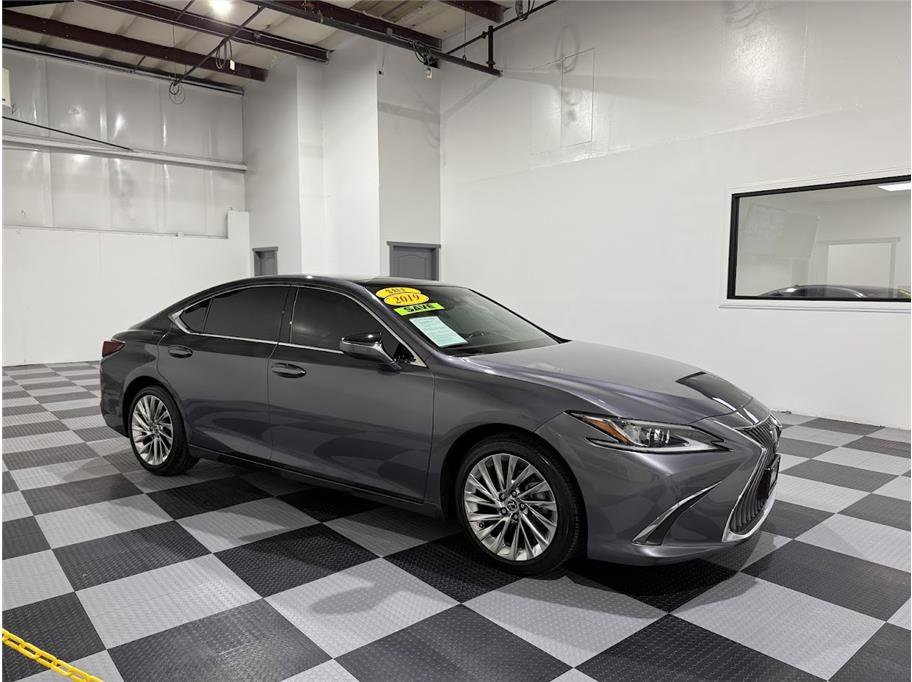 2019 Lexus ES 350