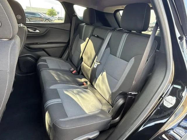 Used 2023 Black Chevrolet 2LT image 28
