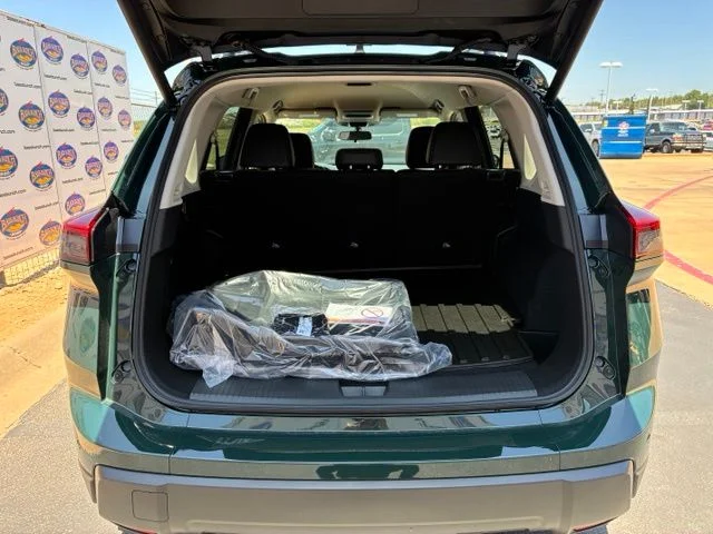 New 2026 Obsidian Green Pearl Nissan Rock Creek® image 6