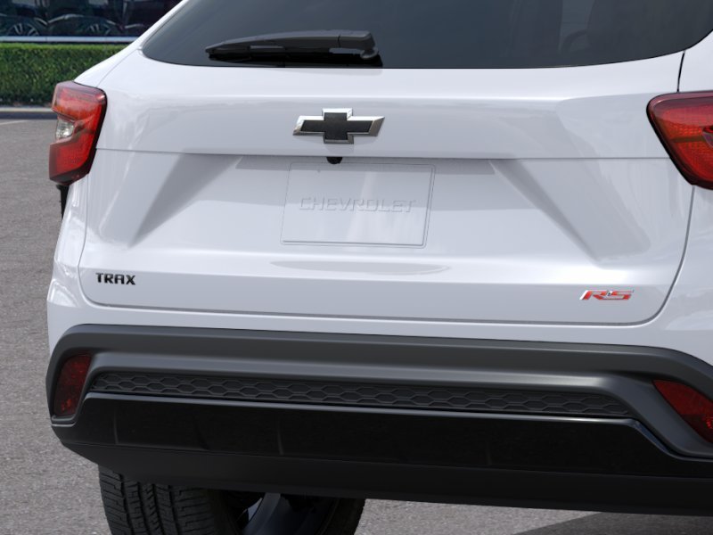 New 2026 Summit White Chevrolet 2RS image 14