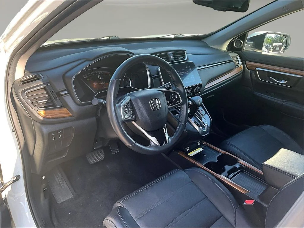 Certified Used 2022 White Honda Touring image 22