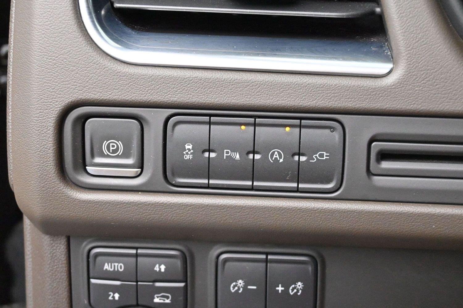 Used 2021 Black Chevrolet LT image 29
