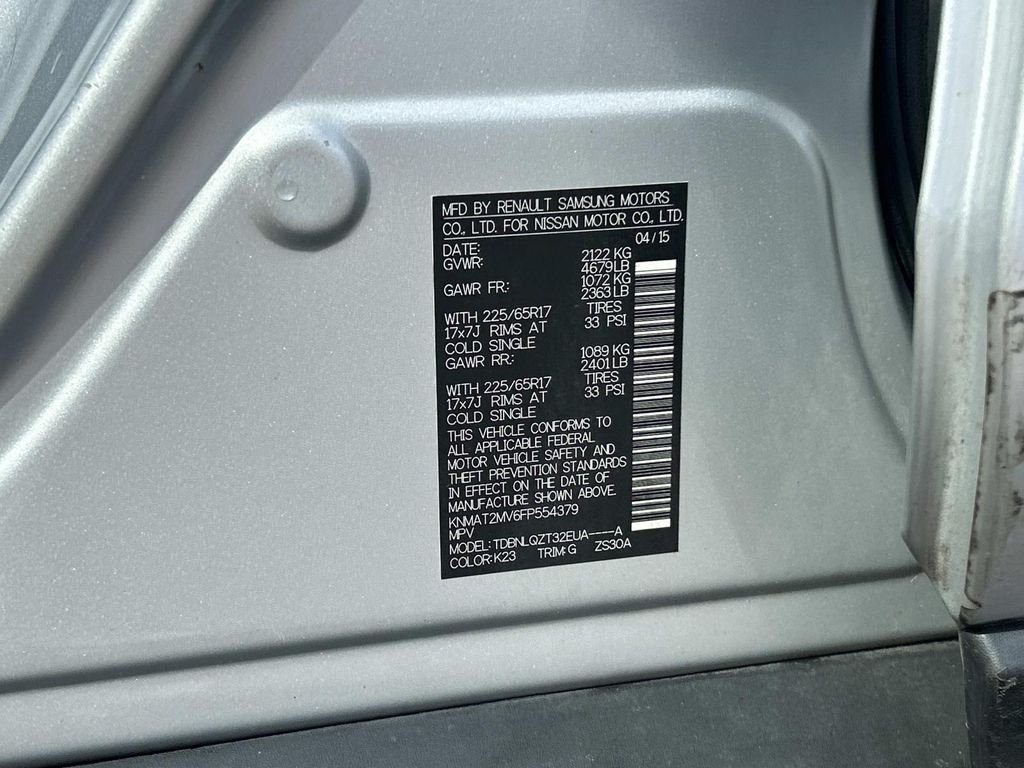 Used 2015 Silver Nissan SV image 10