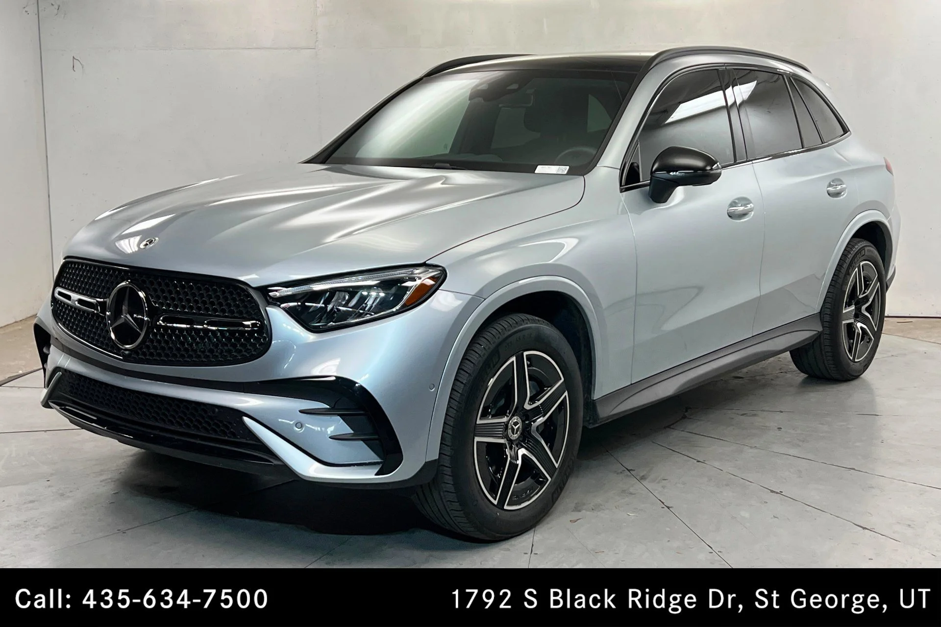 2026 Mercedes-Benz GLC GLC 300 4MATIC's photo
