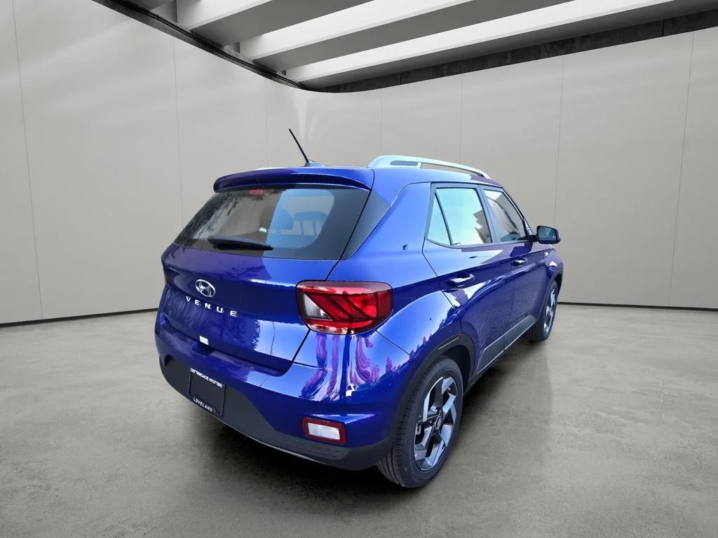 Used 2025 Intense Blue Hyundai SEL image 5