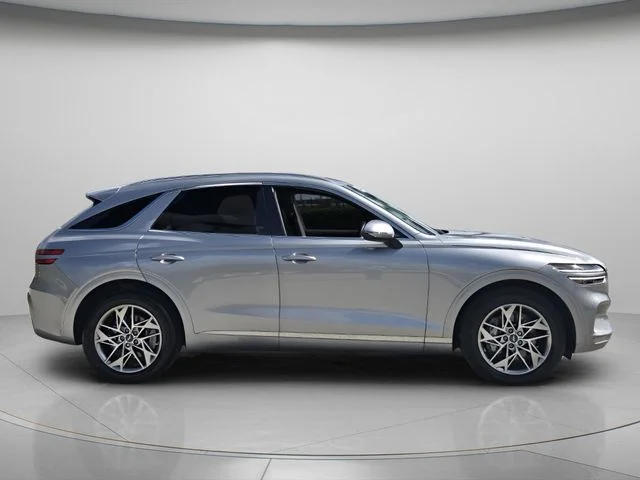 Used 2024 Silver Genesis 2.5T image 4