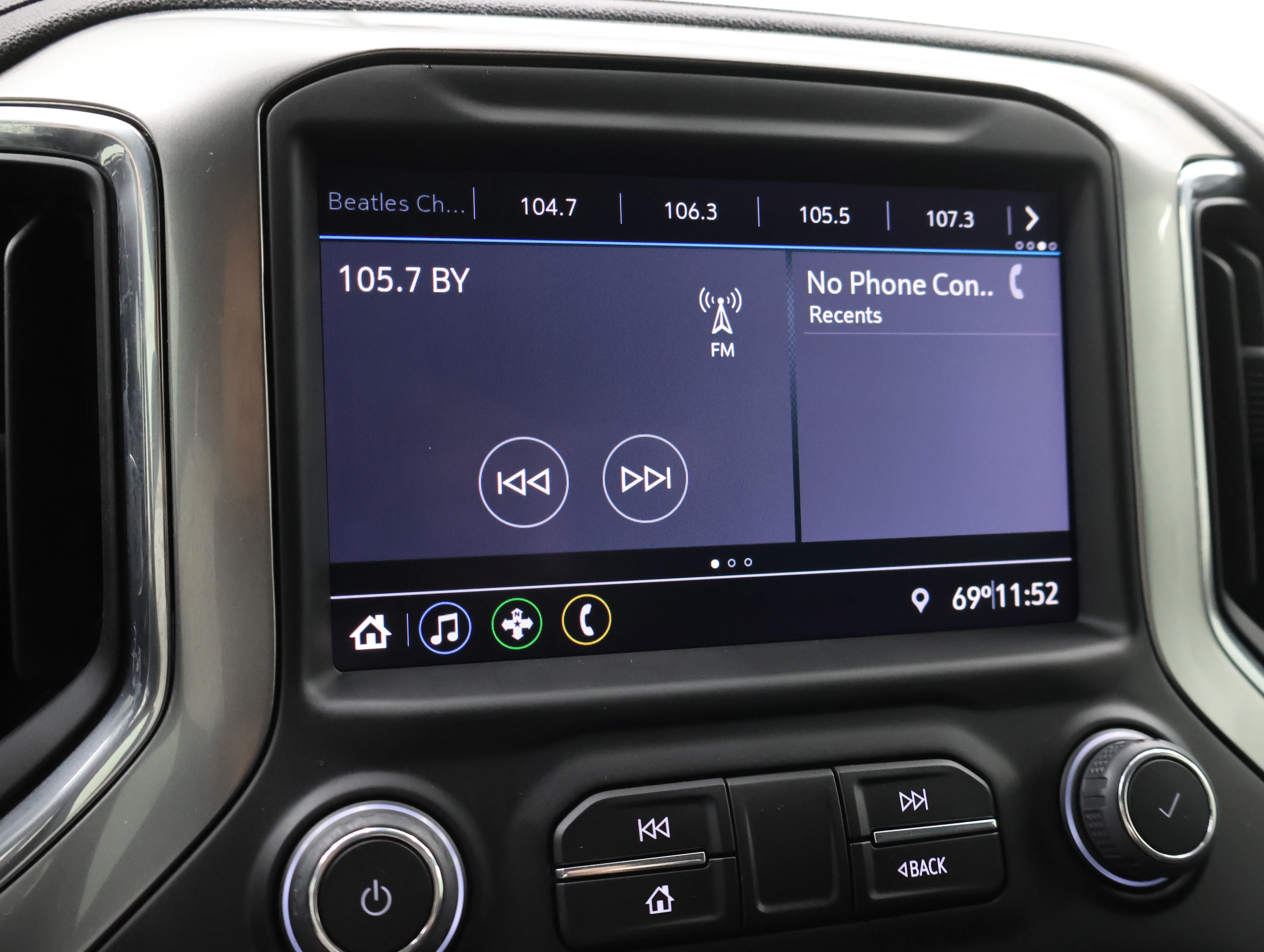 Used 2023 Black Chevrolet LT image 42
