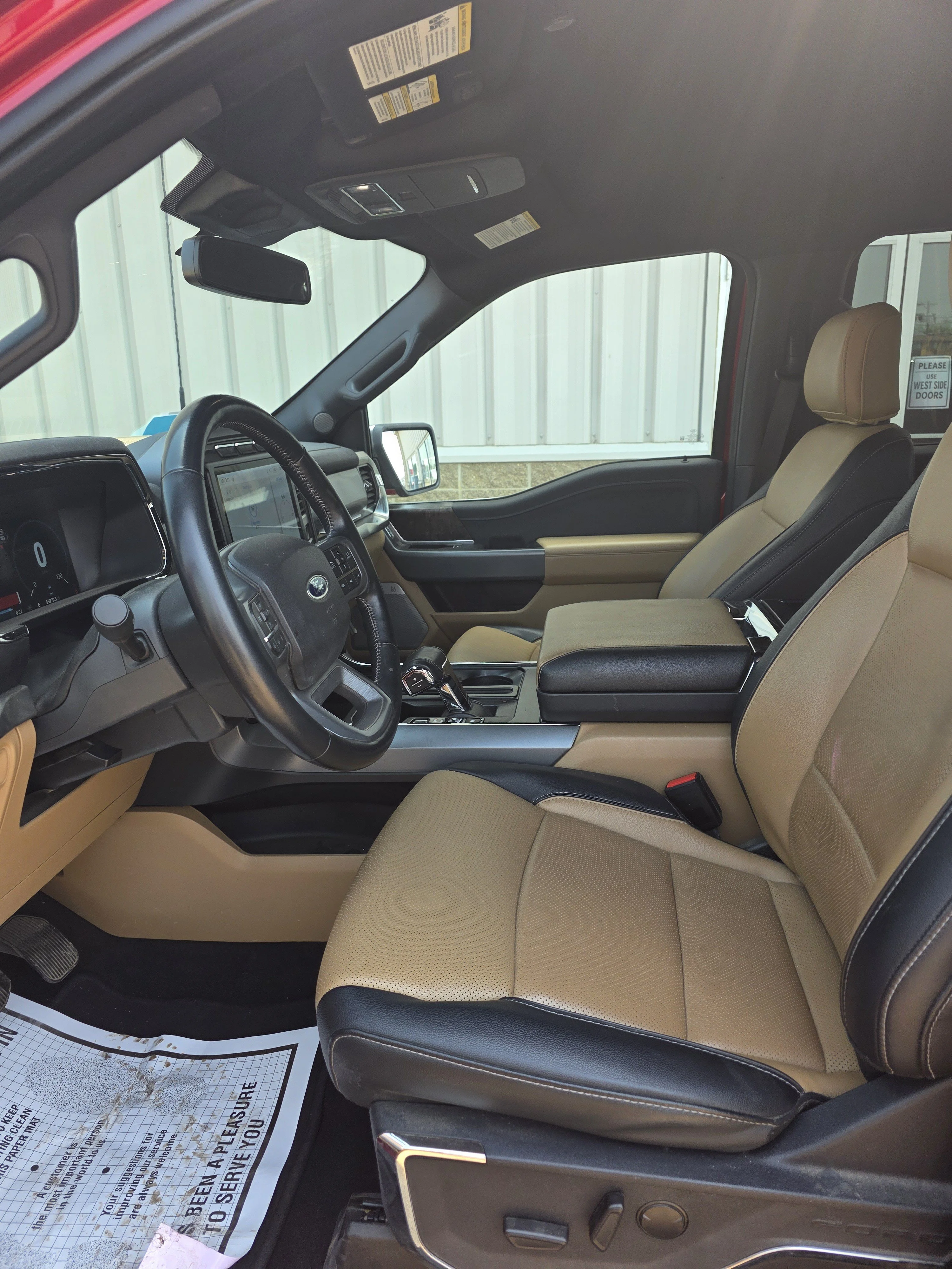 Used 2022 Red Ford LARIAT image 7