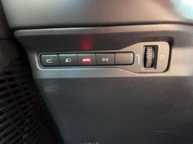 New 2026 White Knuckle Dodge R/T Plus image 21