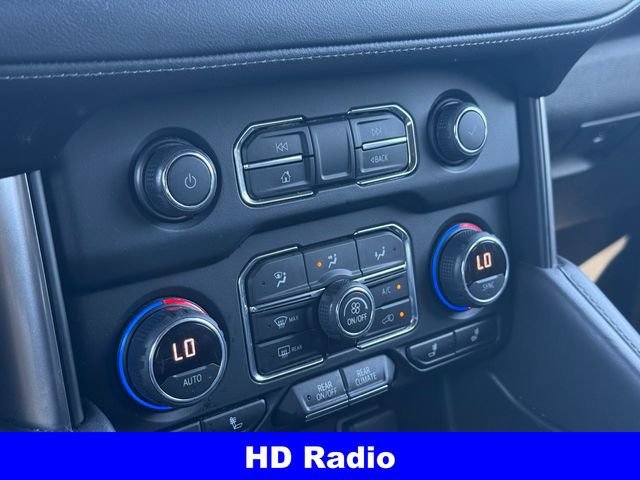 Used 2021 SATIN STEEL METALLIC Chevrolet Z71 image 22