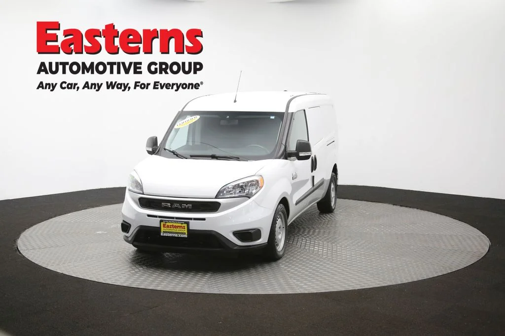 Used 2022 White Ram Base image 55