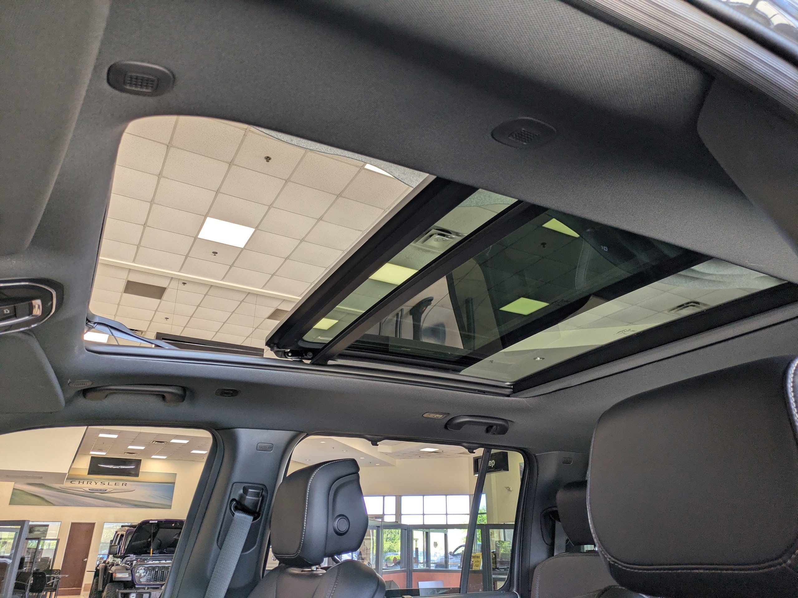 New 2026 Baltic Gray Metallic Clearcoat Jeep Limited Reserve image 20