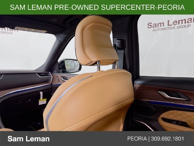 Used 2025 Black Jeep Summit image 24