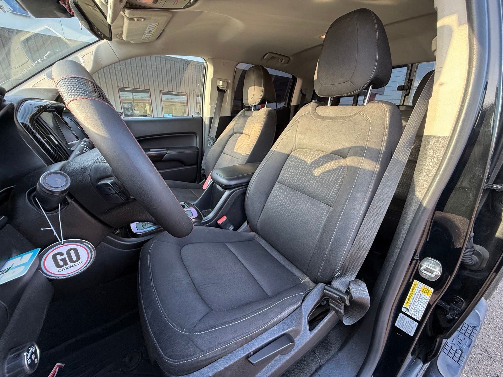Used 2016 Black GMC SLE1 image 10