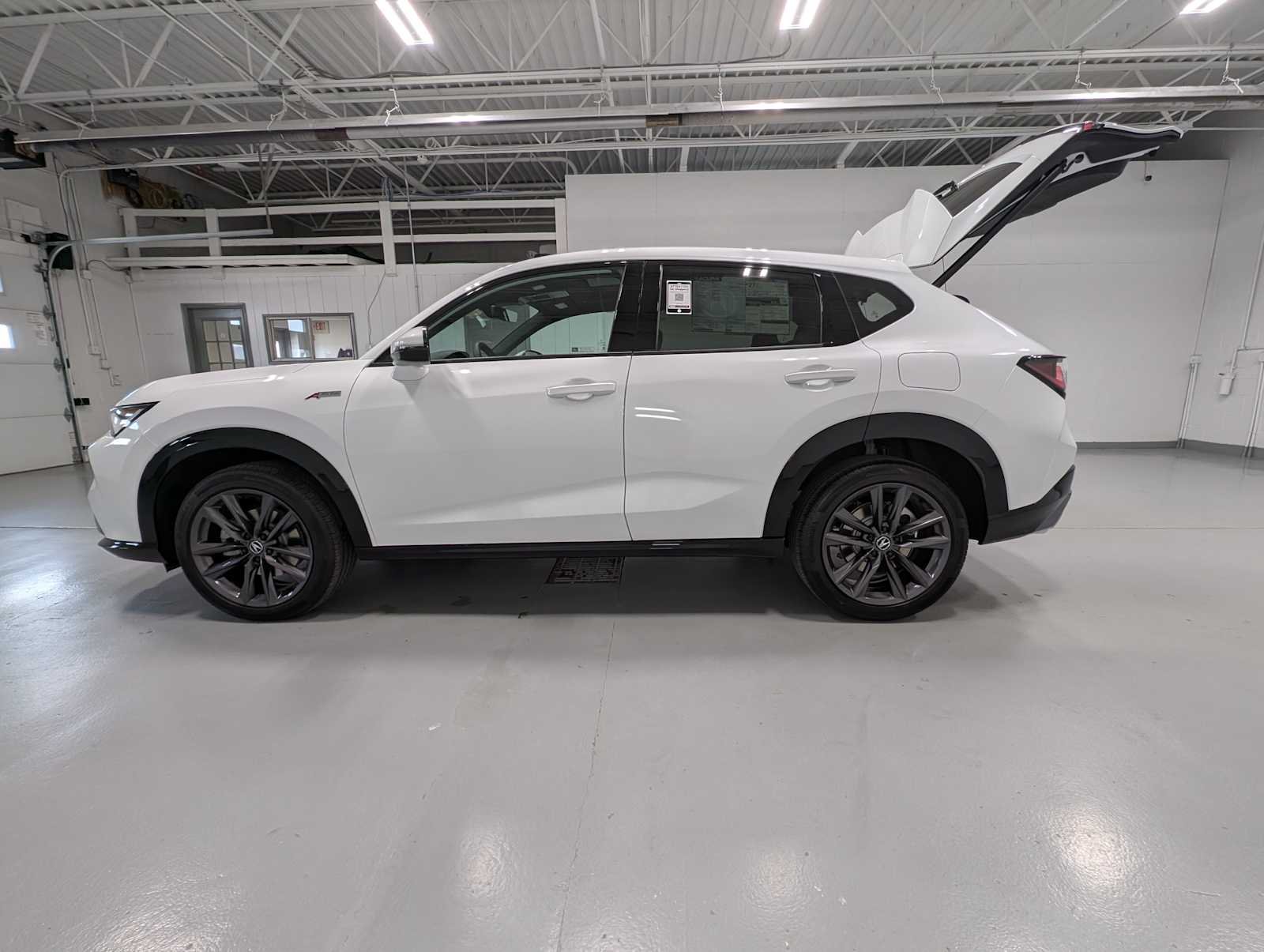 New 2026 Platinum White Pearl Acura w/A-Spec Package image 10