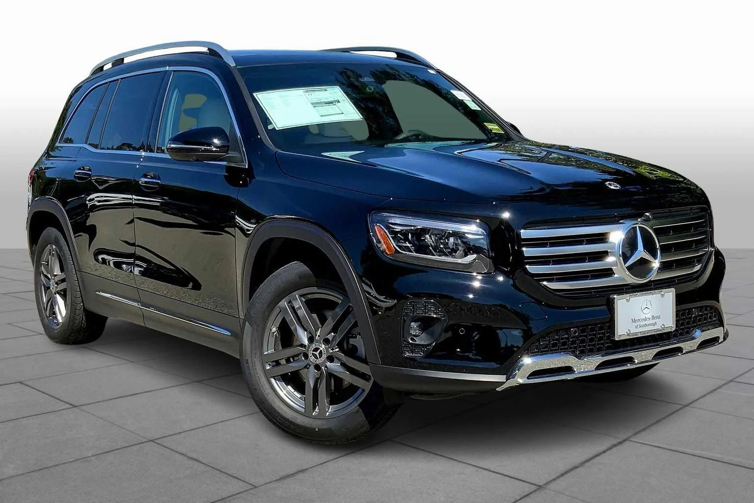 Certified Used 2026 Night Black Mercedes-Benz GLB 250 image 2