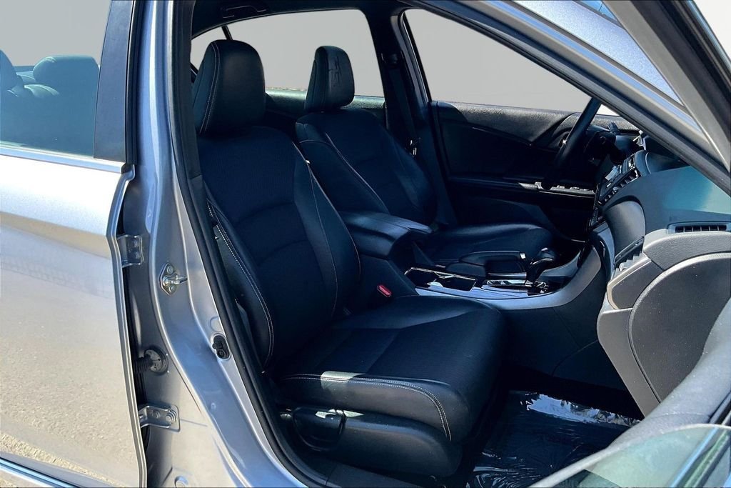 Used 2016 Silver Honda Sport image 28
