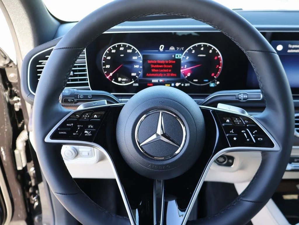 New 2026 Obsidian Black Metallic Mercedes-Benz GLE 350 image 32