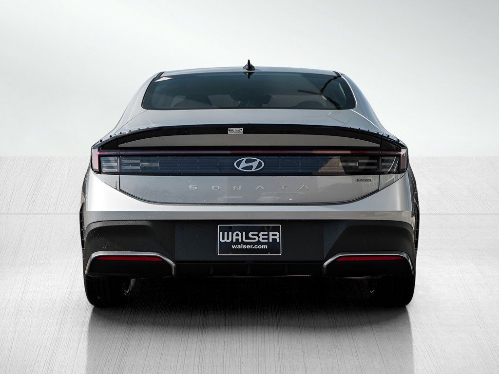New 2026 Aero Silver Hyundai Blue FWD image 5