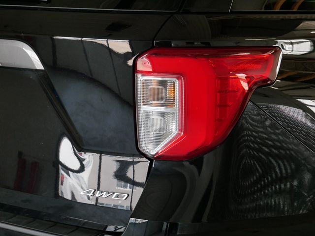 Certified Used 2024 Black Metallic Ford XLT image 7