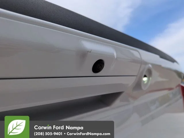 New 2026 Oxford White Ford Lariat image 31