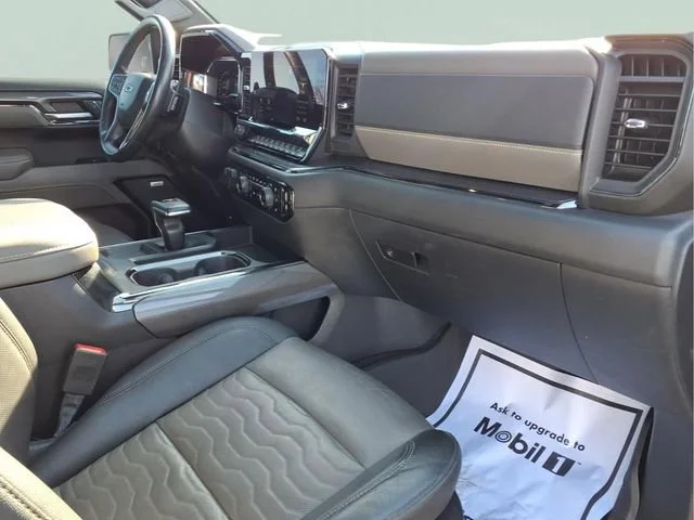 Used 2023 Black Chevrolet ZR2 image 27