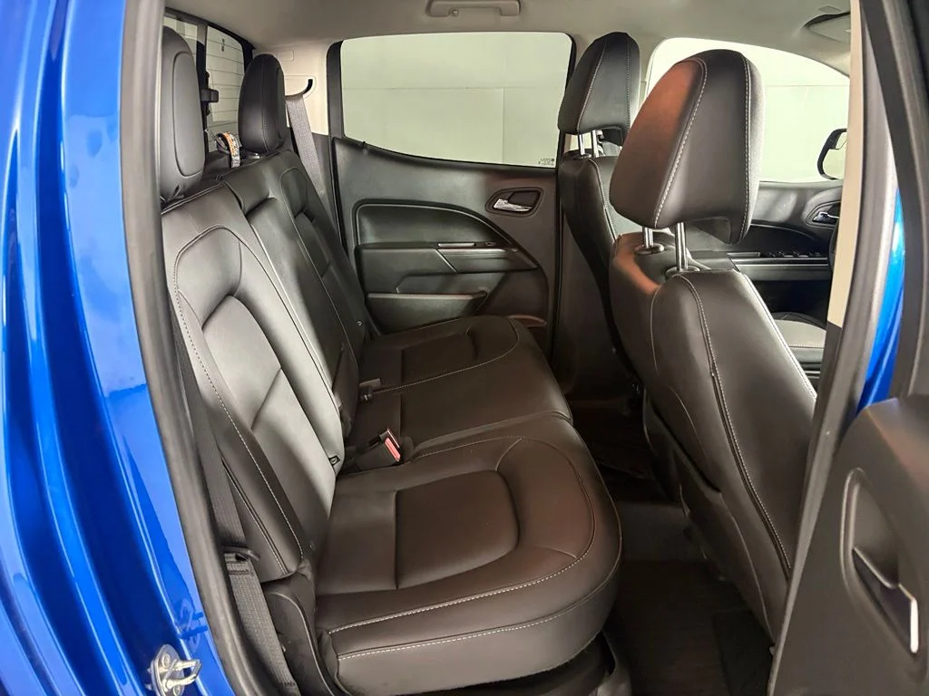 Used 2022 Blue Chevrolet ZR2 image 38