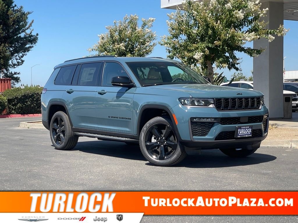 New 2026 Steel Blue Exterior Paint Jeep Limited image 1