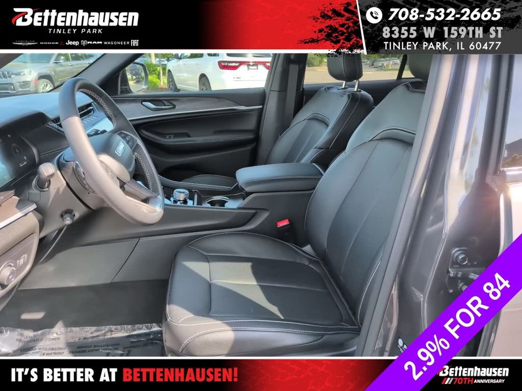 New 2026 Baltic Gray Metallic Clear-Coat Exterior Paint Jeep Limited Reserve image 18