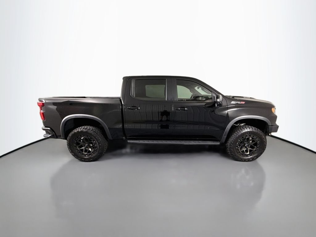 Used 2025 Black Chevrolet ZR2 image 8