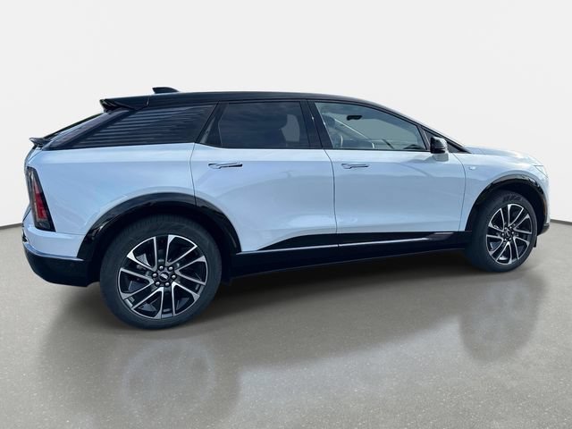 2027 Cadillac OPTIQ Sport - Photo 6