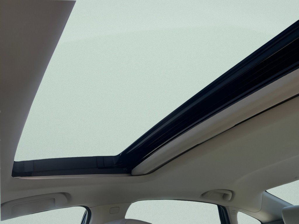 Certified Used 2018  Honda EX image 27
