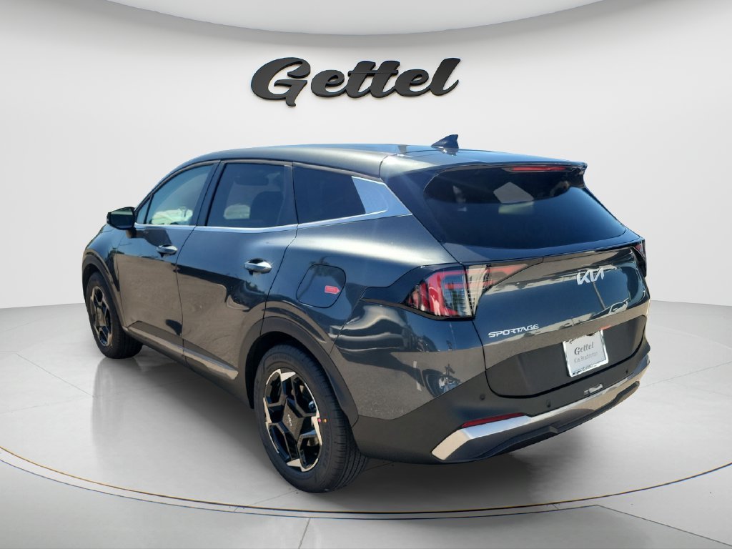 New 2027 Gravity Gray Kia EX image 7