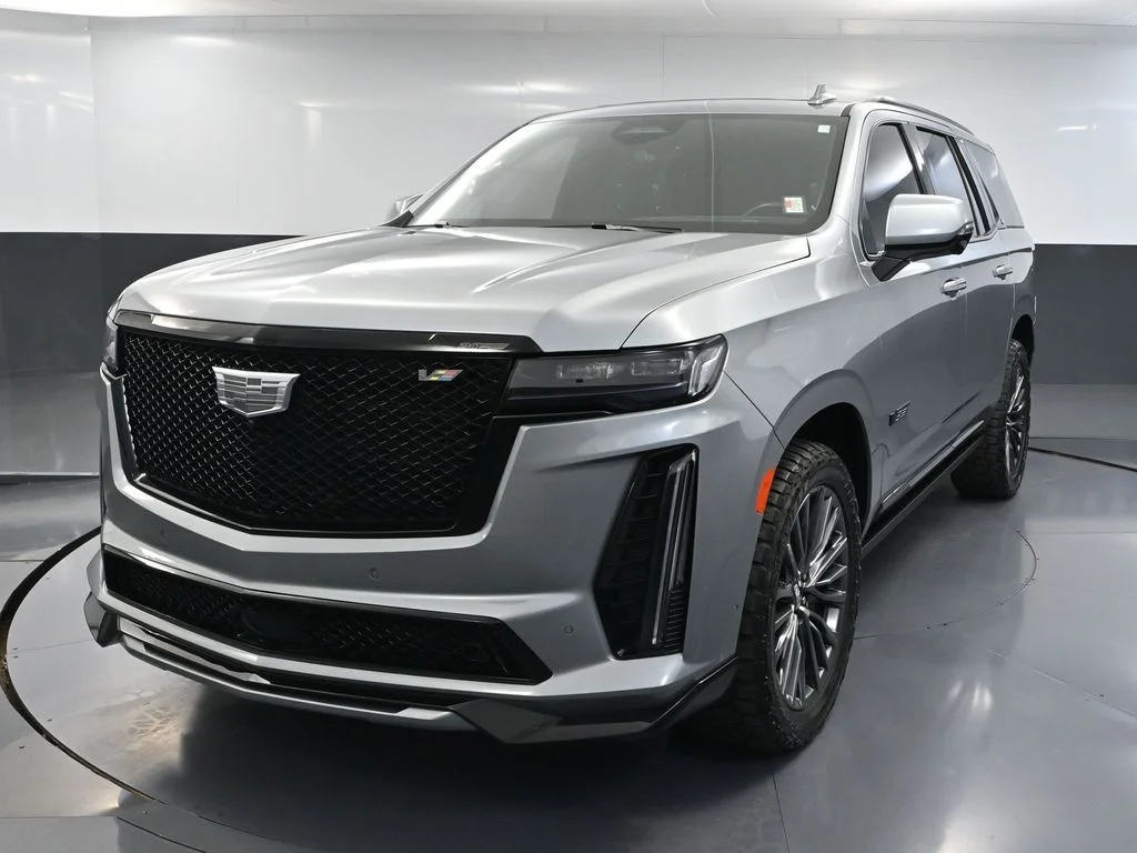 2024 Cadillac Escalade V-Series - Photo 9
