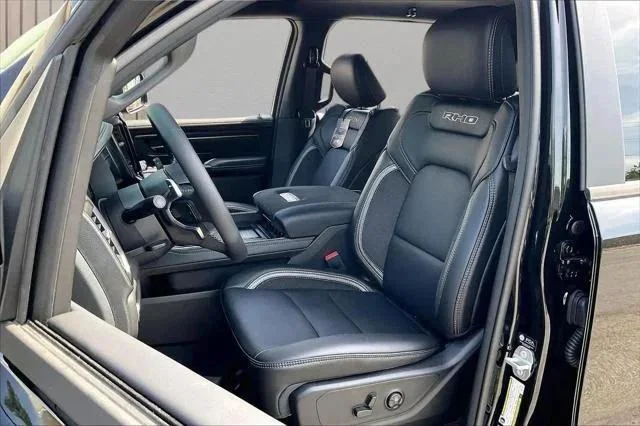 New 2026 Diamond Black Crystal Pearl-Coat Exterior Paint RAM RHO image 18