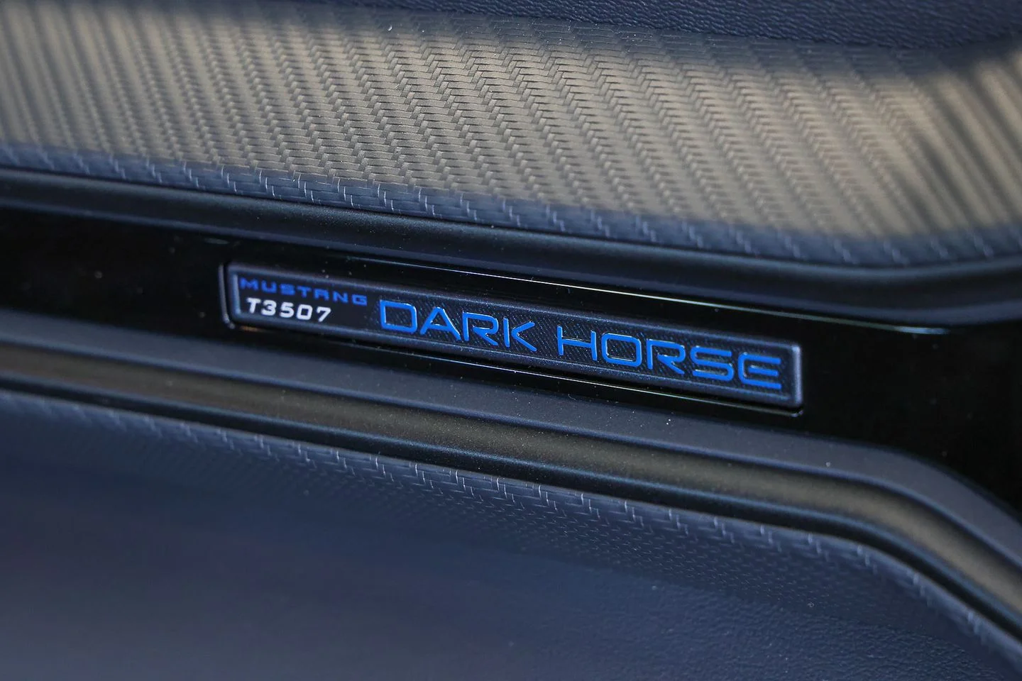 New 2026 Carbonized Gray Metallic Ford Dark Horse® Premium image 40