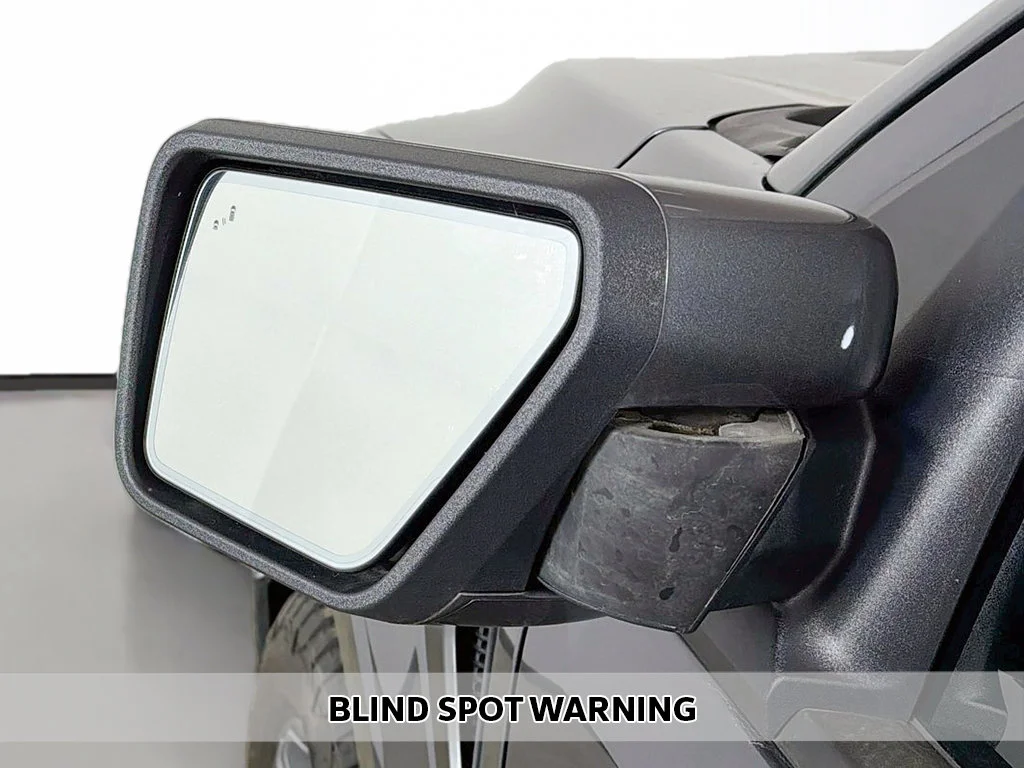 Used 2023 Carbonized Gray Metallic Ford Lariat image 8