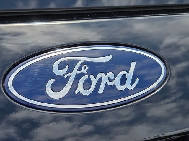 Used 2025 White Ford Active image 19