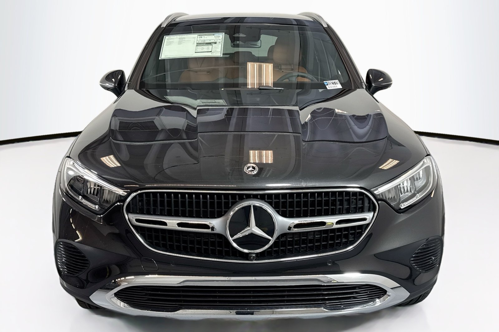New 2026 Graphite Grey Metallic Mercedes-Benz GLC 300 image 2