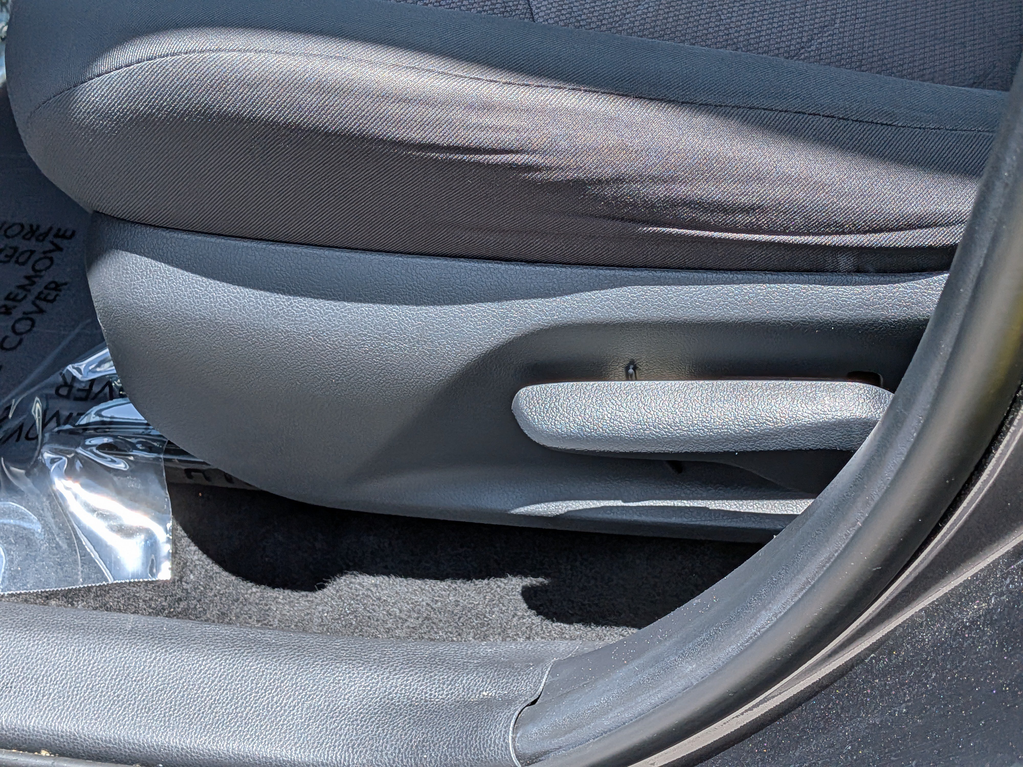 2019 Toyota RAV4 XLE - Photo 21