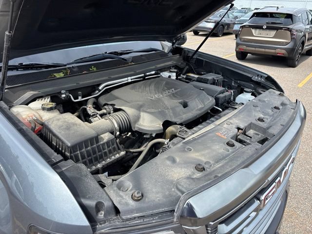 Used 2021 Satin Steel Metallic GMC 4WD AT4 w/Leather image 18