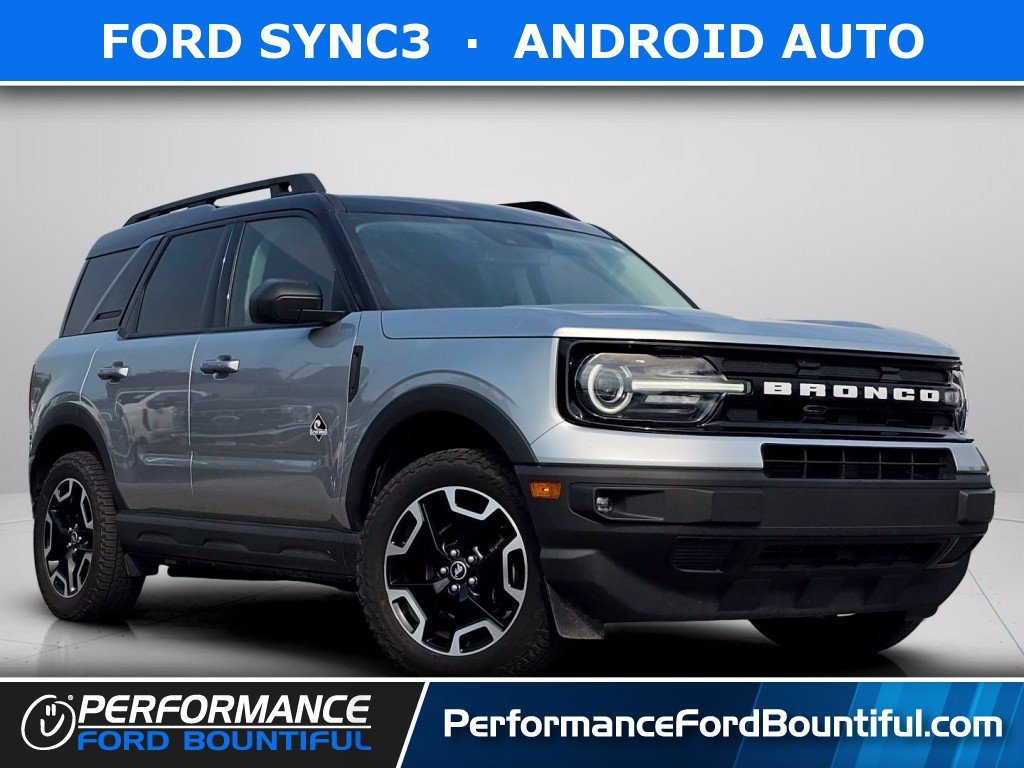 Used 2022 Silver Metallic Ford Outer Banks image 1