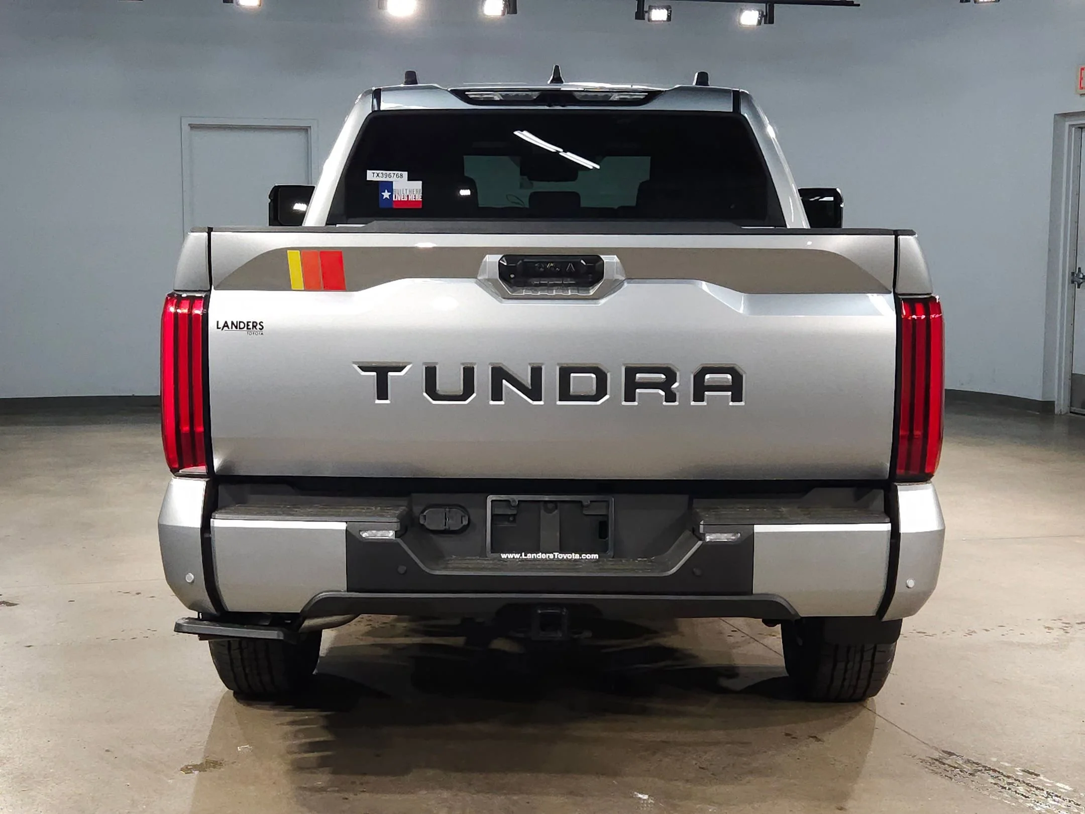 2026 Toyota Tundra SR5 - Photo 6