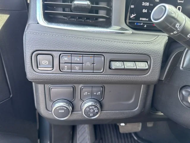 Used 2024 Silver GMC Denali image 25