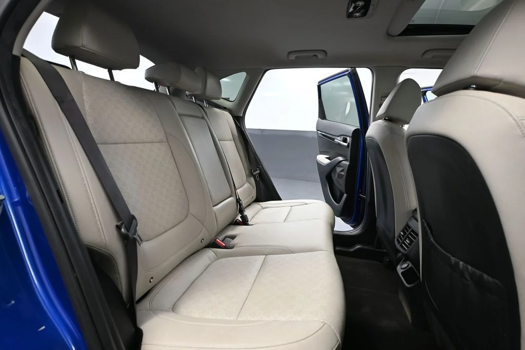 Used 2021 Blue Kia SX image 44
