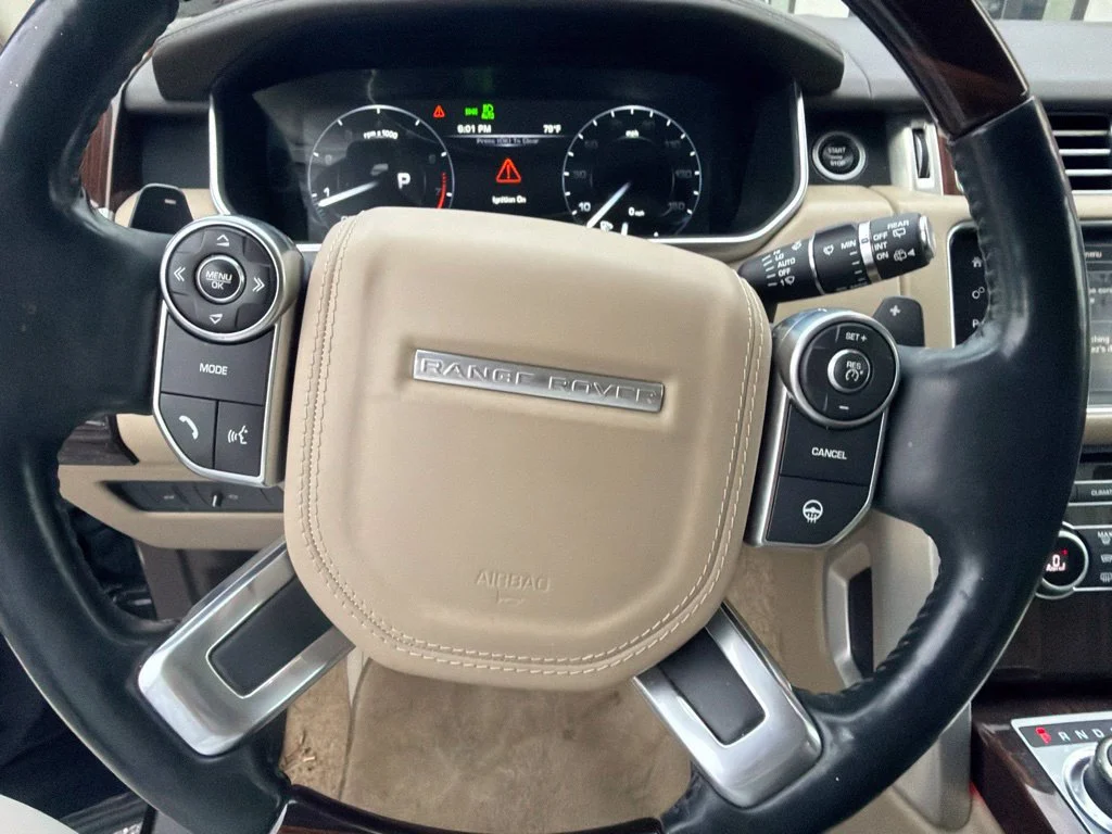Used 2016 Black Land Rover 3.0L V6 Supercharged HSE image 19