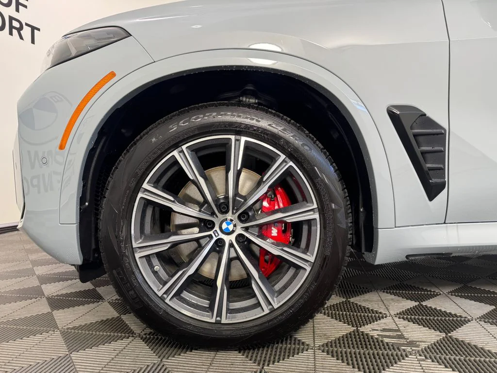 New 2026 Brooklyn Grey Metallic BMW xDrive40i image 9